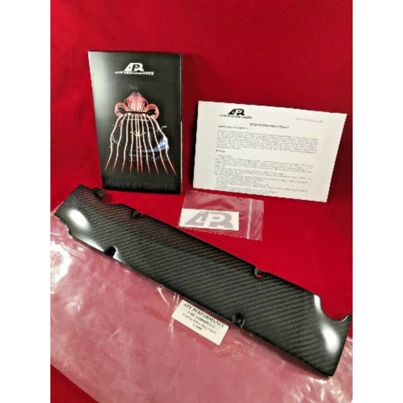 APR Performance Carbon Fiber Spark Plug Cover Plate - Honda S2000 AP1 AP2 (2000-2009)