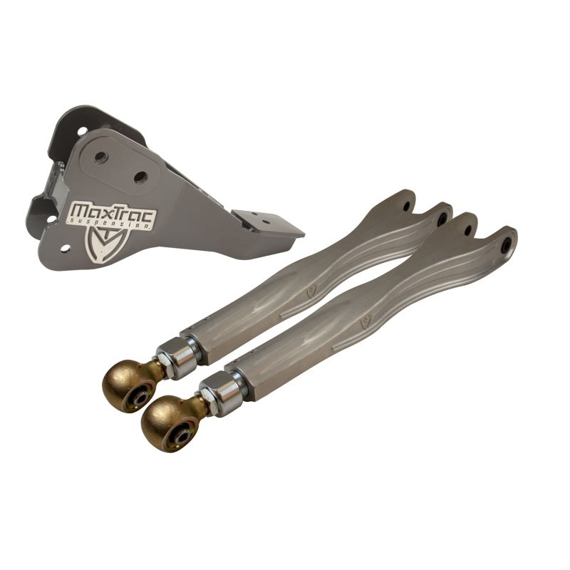 MaxTrac 17-19 Ford F-250/350 4WD Dually 4in & 6in Lift Kit - Front Driver 4-Link Arms/Brackets